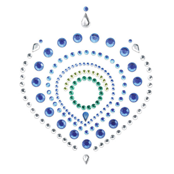 Collana di bijoux desiderio metallique blu e verde con dettagli discreti e vivaci, stile flamboyant e moderno.