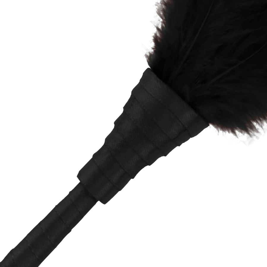 Penna stimolante lux nera Darkness Sensations, design elegante e dettagli raffinati, perfetta per stimolare sensazioni e piacere.