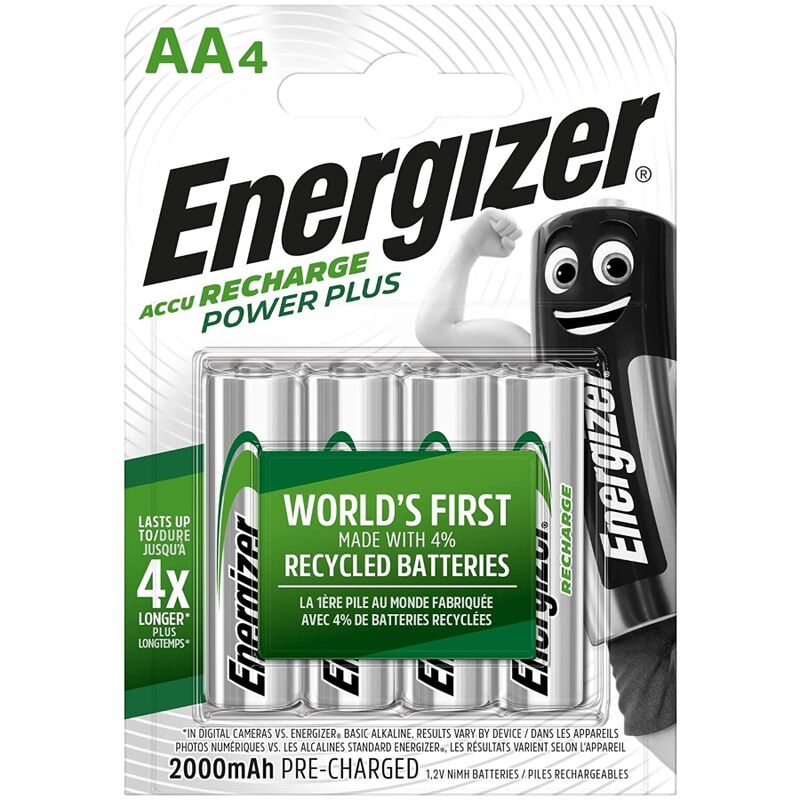 Batterie ricaricabili AA Energizer in blister da 4, batterie alcaline riutilizzabili per dispositivi elettronici.