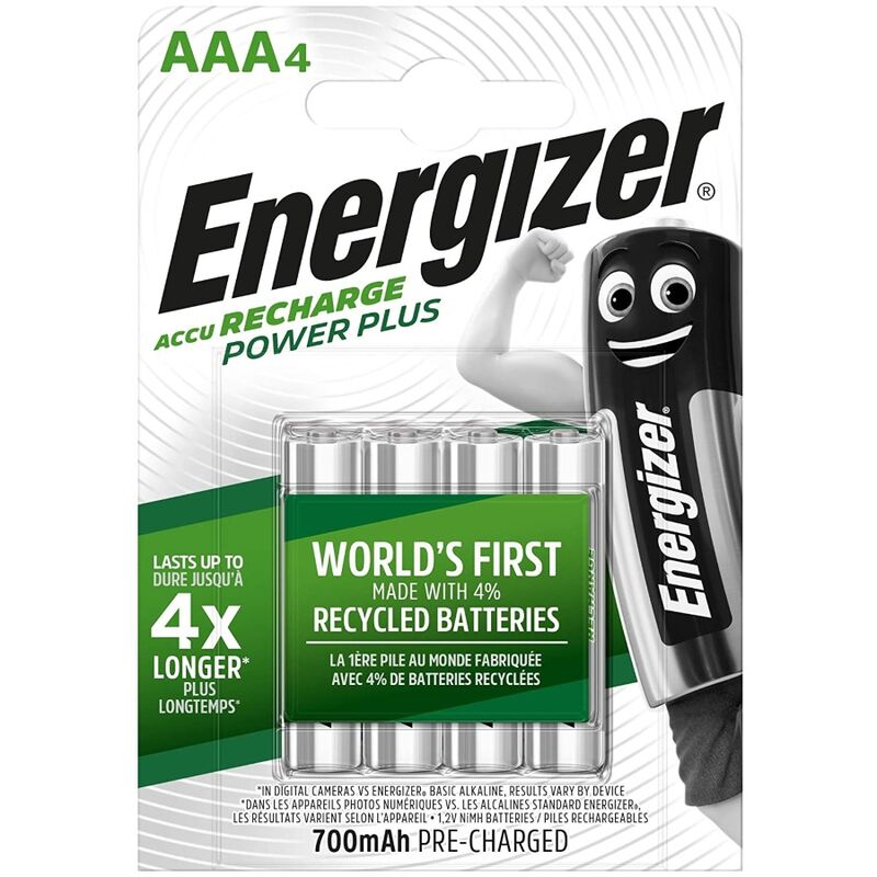 Batterie ricaricabili AAA Energizer in blister da 4, confezione con quattro batterie alcaline ricaricabili.