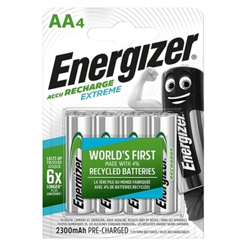 Batterie ricaricabili ENERGIZER Extreme HR6 AA da 2300mAh, quattro unità visibili in immagine.