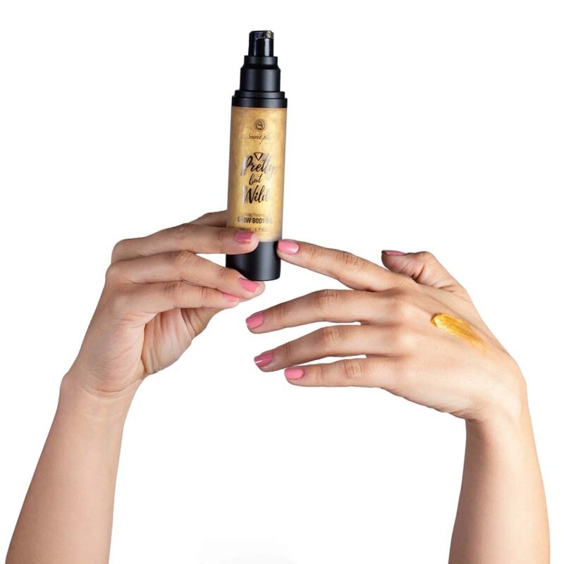 Olio per il corpo SECRETPLAY Pretty Ma Wild Glow, flacone da 50 ml, con texture luminosa e packaging elegante.
