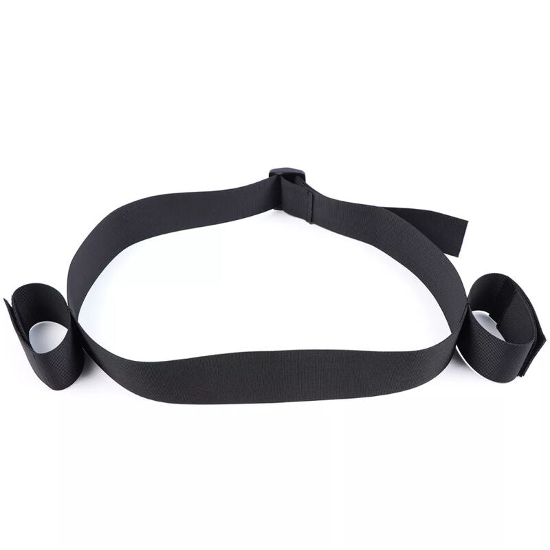 Polsi e cinturini in vita OHMAMA FETISH, cinturoni in pelle nera con dettagli in metallo per giochi BDSM e fetish.