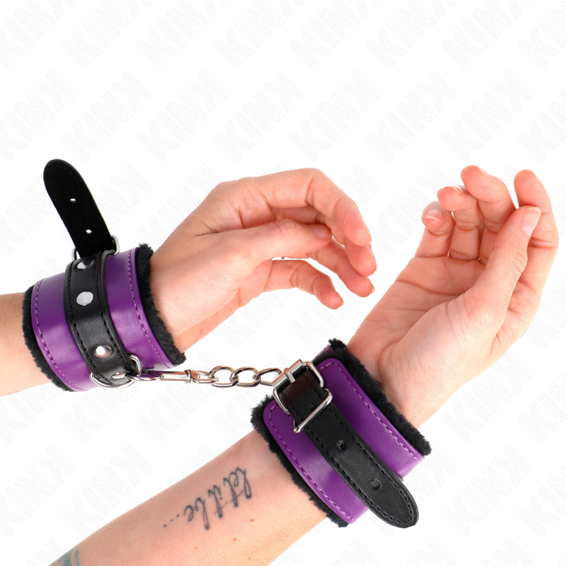 KINK - PREMIUM FUR LINED BLACK WRIST REST WITH ADJUSTABLE PURPLE/BLACK BELT 17-29CM X 6CM