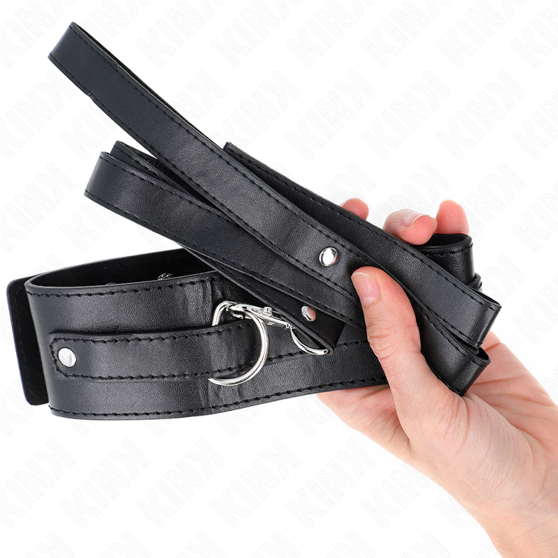 Collana con cintura regolabile KINK in pelle di 116 cm, modello 1, con dettagli eleganti e comoda vestibilità.