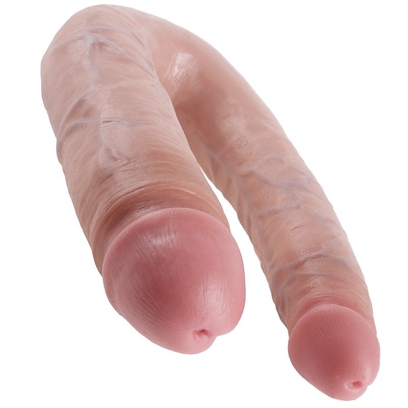Immagine di un dildo King Cock a forma di doppio Trouble Flesh, realistico e dettagliato, in materiale morbido e resistente.