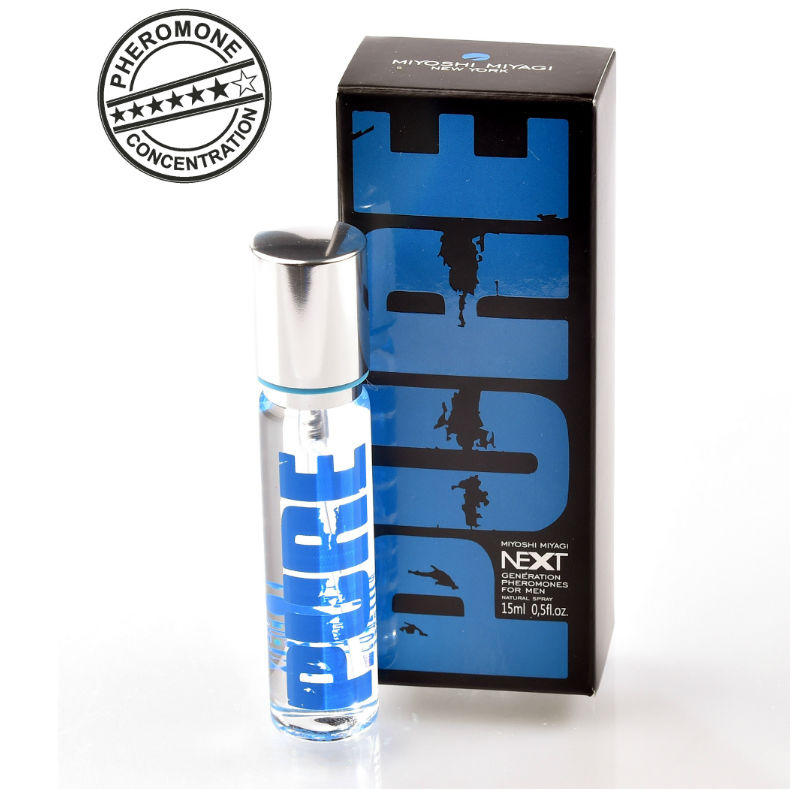 Profumo Miyoshi Miyagi New York Feromona Pura Uomo in flacone da 15ml, bottiglia elegante e compatta.