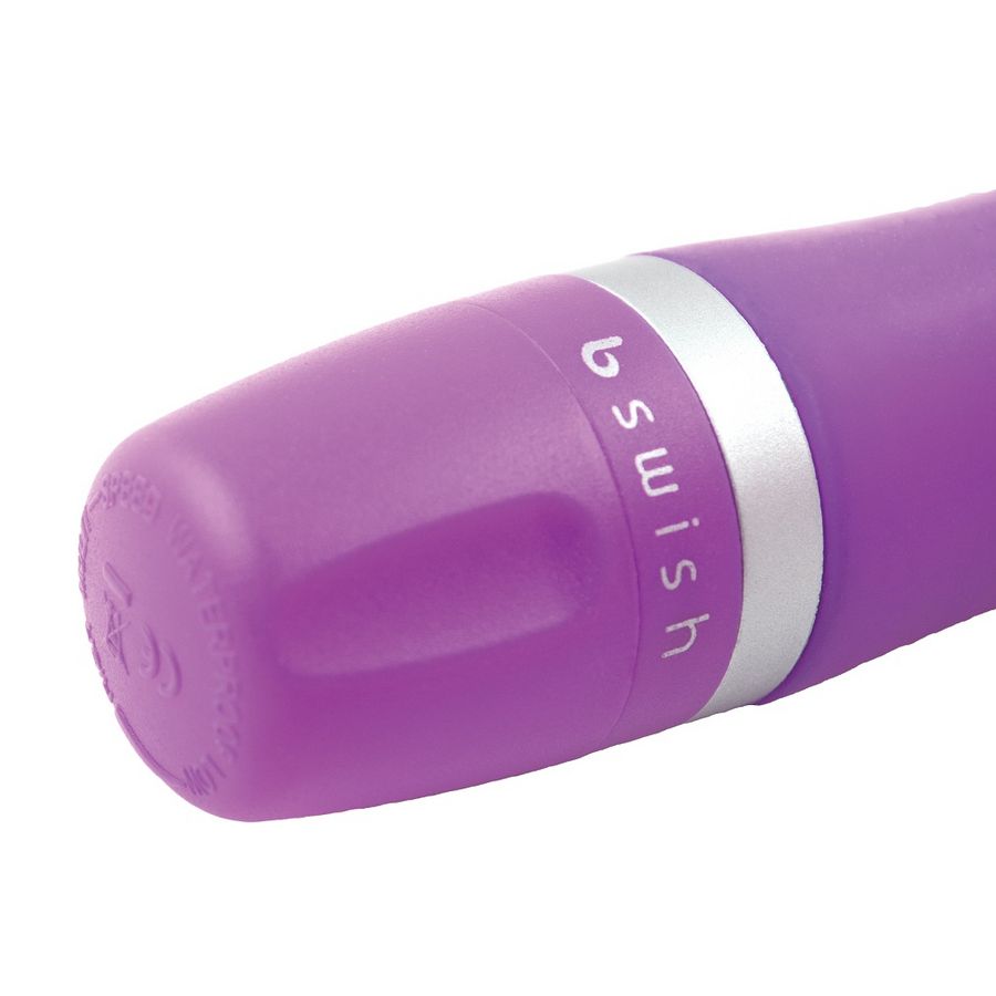 Dildo B SWISH BCUTE CLASSIC perla lilla, in silicone, con forma liscia e morbida, ideale per stimolazione e piacere personale.