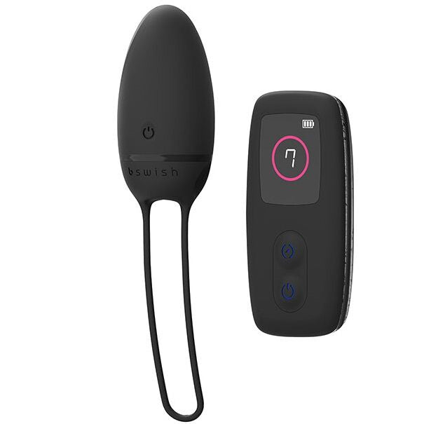 Vibratore nero B SWISH BNAUGHTY PREMIUM UNLEASHED con design elegante e dettagli realistici, immagine del prodotto.