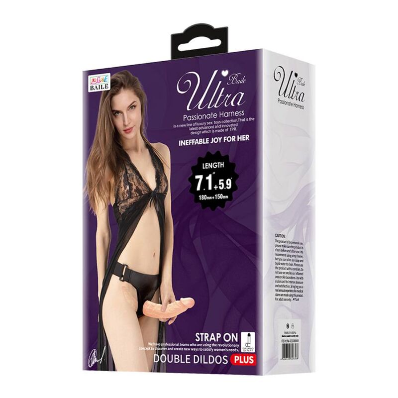 Dildo doppio BAILE Ultra Appassionata con imbragatura, parte della collezione BAILE HARNESS COLLECTION, in dettaglio.