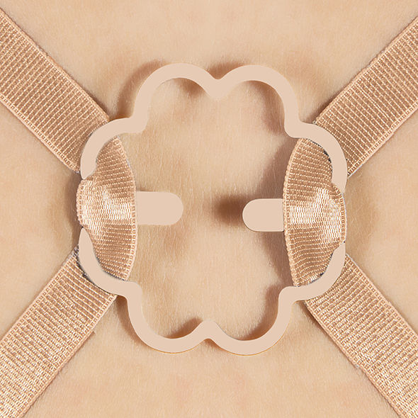 Clip per reggiseno BYE BRA, accessorio di alta qualità, visibile in dettaglio sull'immagine.