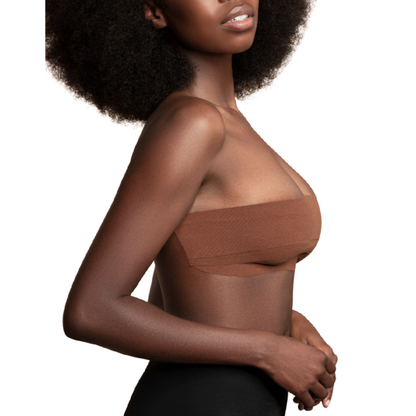 Nastro corpo BYE-BRA da 5 m x 6,5 cm con 3 paia di copri capezzoli marroni, ideale per supporto e comfort.