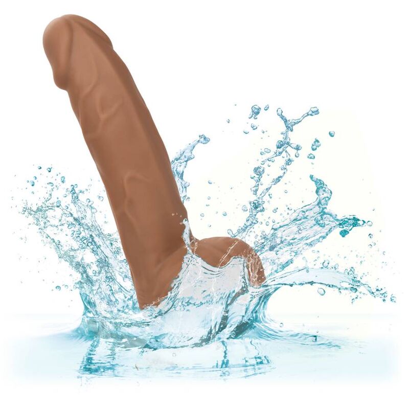 Borchie in silicone marrone CALEXOTICS di 15,24 cm, dettaglio di accessorio per abbigliamento o decorazione.