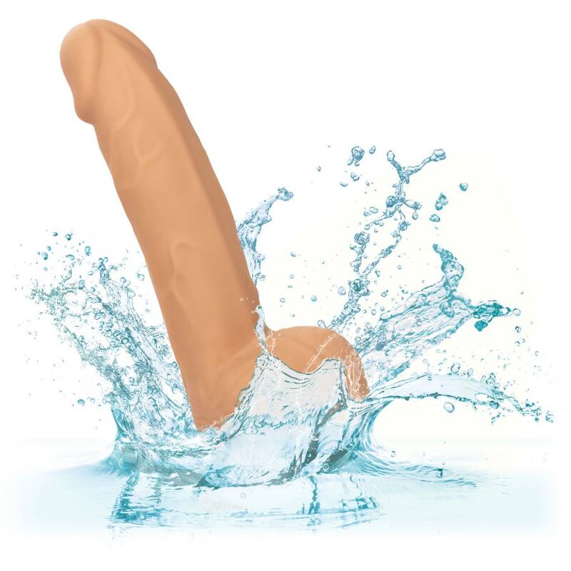 Borchie in silicone da 15,24 cm di CALEXOTICS, pelle, con dettagli naturali e finitura liscia, su sfondo neutro.