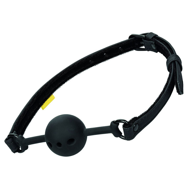 Calexotics Boundless Ball Gag traspirante in silicone nero, con cinturino regolabile e foro di ventilazione, per giochi BDSM sicuri.