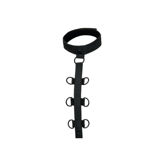 Collare di contenimento del corpo CALEXOTICS Boundless, dispositivo di restrizione con cinturino regolabile e materiali resistenti.