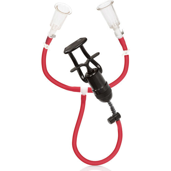 Succhietto per capezzoli CALEXOTICS Colt Muscle Nipple Sucker in nero, con design ergonomico e dettagli curvi.