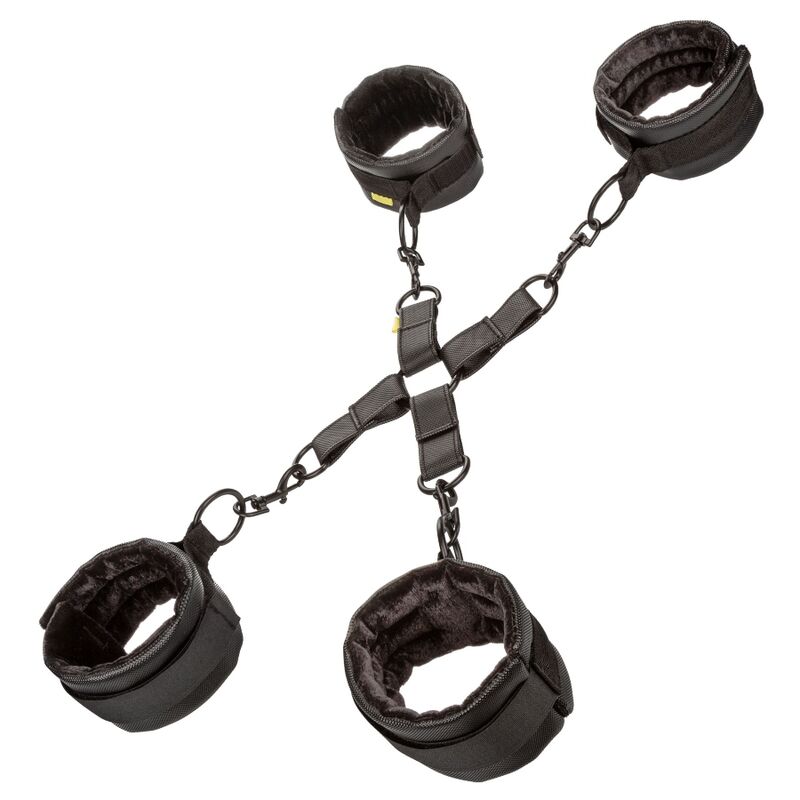 Cravatta senza limiti di Calexotics, elegante accessorio in tessuto satinato con dettagli moderni e design originale.
