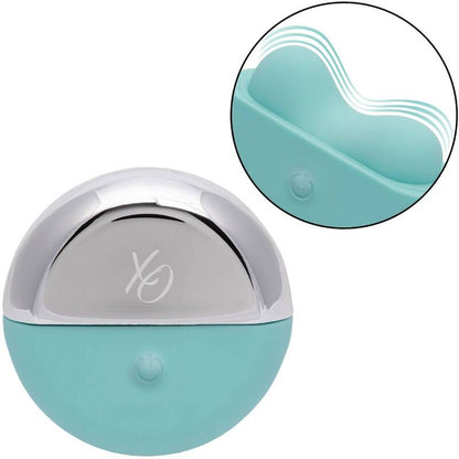 Stimolatore Clitoride Calexotics Ovation Applausi Verde Acqua, dispositivo vibrante per il piacere femminile, in dettaglio.