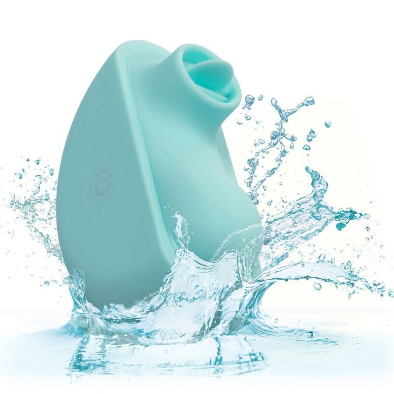 Stimolatore Rave verde acqua di Calexotics Ovation, design ergonomico e materiali morbidi per il massimo piacere.