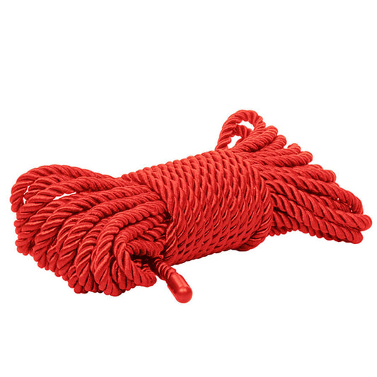 Corda BDSM rosso di 10 metri di CALEXOTICS, morbida e resistente, ideale per giochi di bondage e pratiche BDSM sicure.