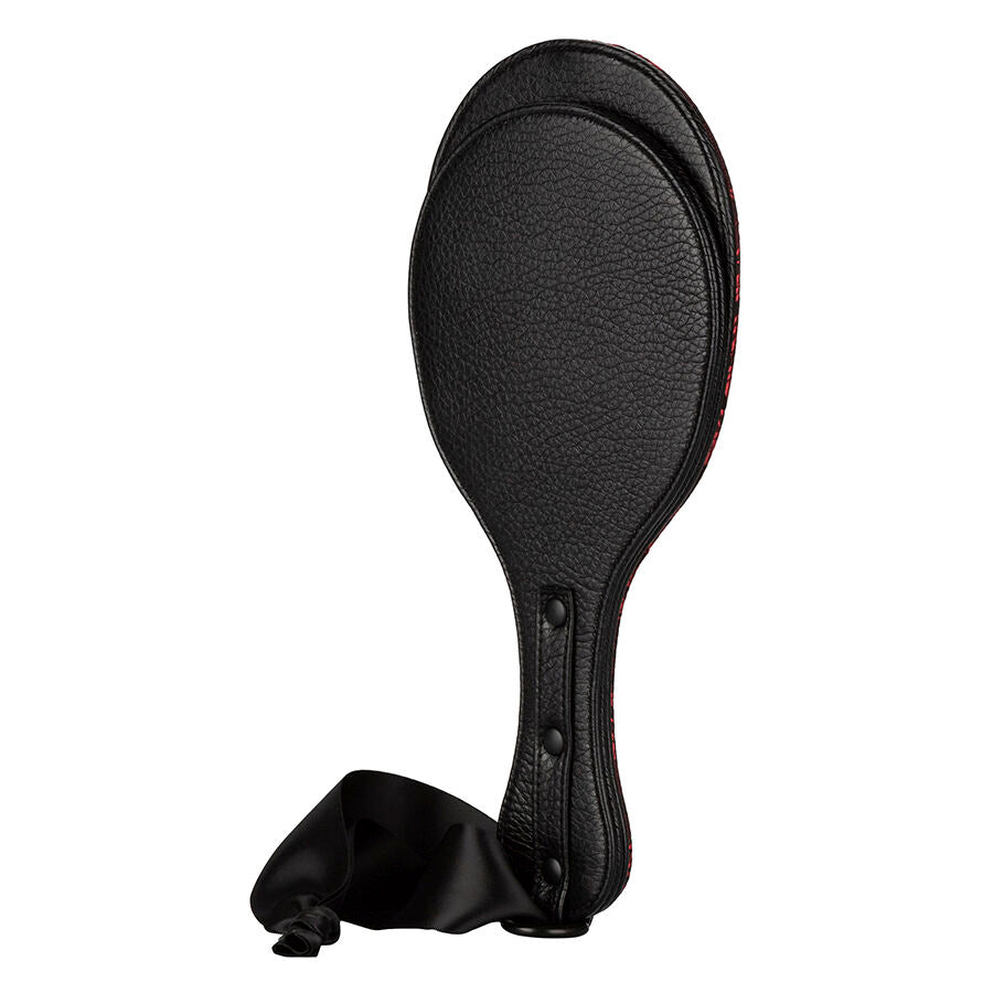 Doppia pala rotonda CALEXOTICS SCANDAL, oggetto di piacere con design ergonomico e superficie liscia, in primo piano.