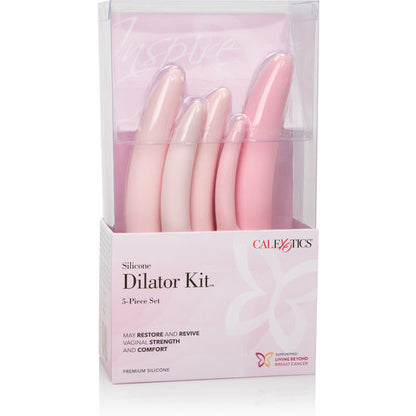 Set di 5 dilatatori in silicone CALEXOTICS Inspire, strumenti per il benessere e il piacere, visibili in questa immagine.