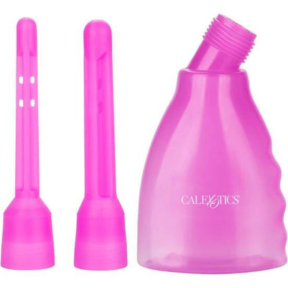 Doppio getto rosa Calexotics Ultimate Douche, accessorio intimo per pulizia e benessere personale, con design ergonomico e discreto.