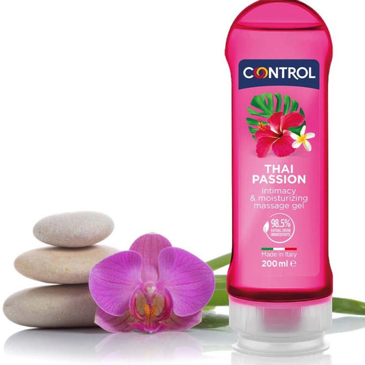 Gel massaggi e piacere CONTROL LUBES 2 in 1 Passione Thai, 200 ml, in una bottiglia con etichetta rosa e bianca.