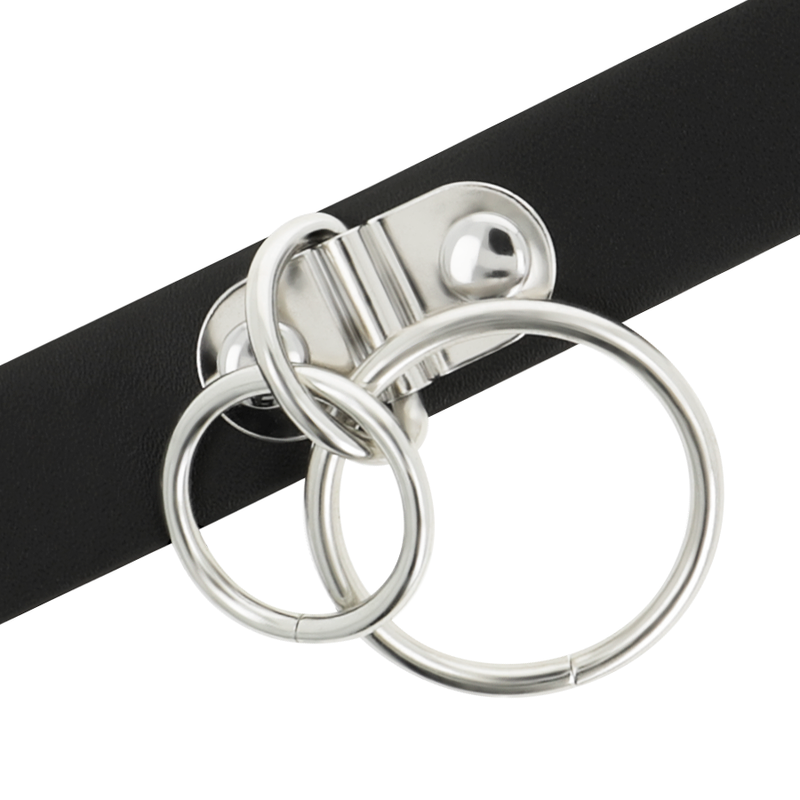Girocollo in pelle vegana con doppio anello, collana chic Coquette Accessories, accessorio elegante e moderno per il collo femminile