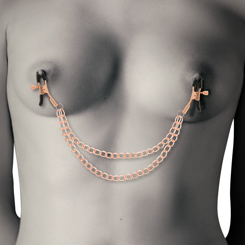 Clip per capezzoli in metallo fantasia con catena, design elegante, marca Coquette Fantasy, dettaglio decorativo e femminile