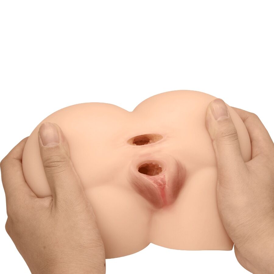 Posterior rollonda Crazy Bull con vagina e ano naturali, realistici e dettagliati, per uso adulto e stimolazione.