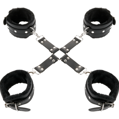 Manette in pelle nera Darkness Bondage per piedi e mani, con design resistente e dettagli eleganti, ideale per giochi di bondage.