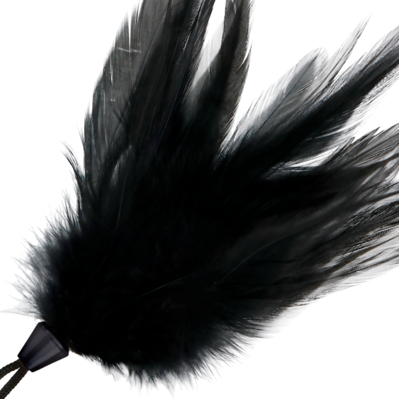 Penna stimolante nera DARKNESS SENSATIONS da 17 cm, design elegante e dettagli realistici, perfetta per sensazioni intense.