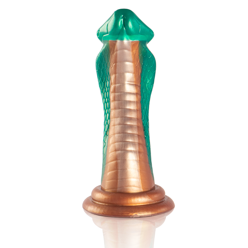 Dildo verde EPIC Pitone Cobra, dettagli realistici e texture naturale, ideale per stimolazione e piacere personale.