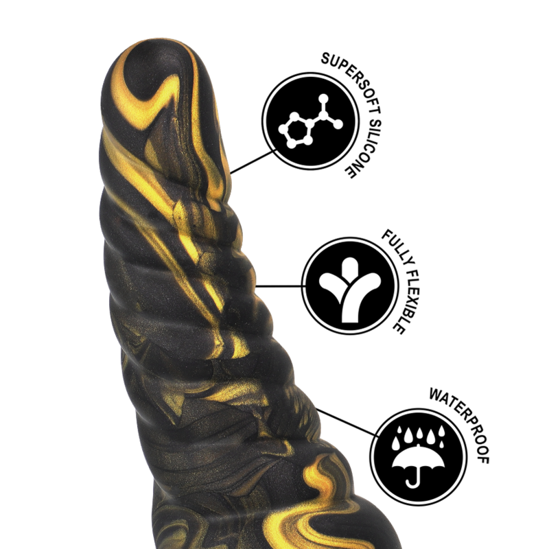 Dildo EPIC Furias Creatura MitoLogica Greca, dettagli artistici e realistici di un'illustrazione mitologica greca.