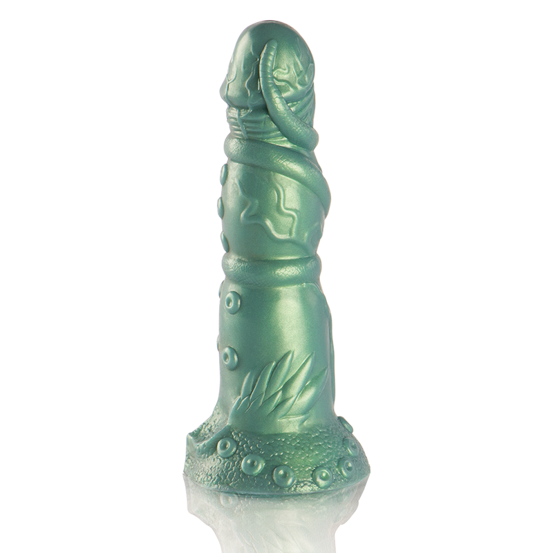 Dildo EPIC La Passione del Dildo di Hades negli Inferi, dettaglio in morbido materiale, con finitura liscia e realistica.