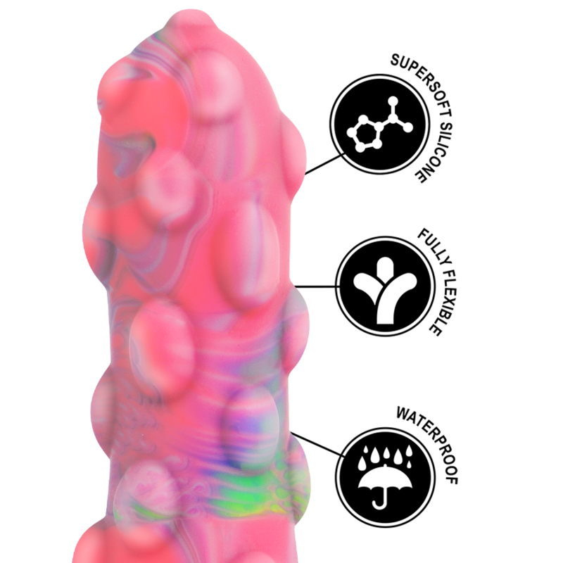 Spirito cambiforme EPIC con dildo Nixie, dettaglio di figura in silicone con accessori inclusi, in immagine.