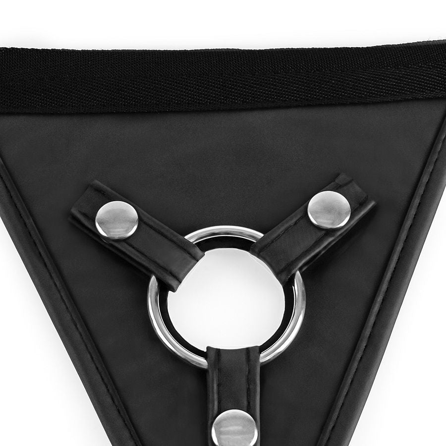 Imbracatura fetish fantasy series perfetta per giochi di ruolo, in pelle nera con fibbie regolabili e dettagli eleganti.