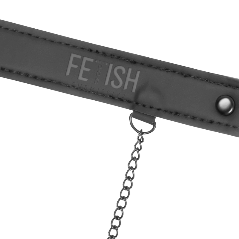 Anello gag con morsetti per capezzoli della linea Fetish Submissive Bondage, dispositivo di controllo e sottomissione.