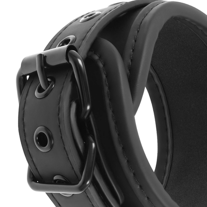 Collana e manette in pelle vegana con fodera in neoprene, prodotto bondage FETISH SUBMISSIVE BONDAGE, accessori per BDSM.