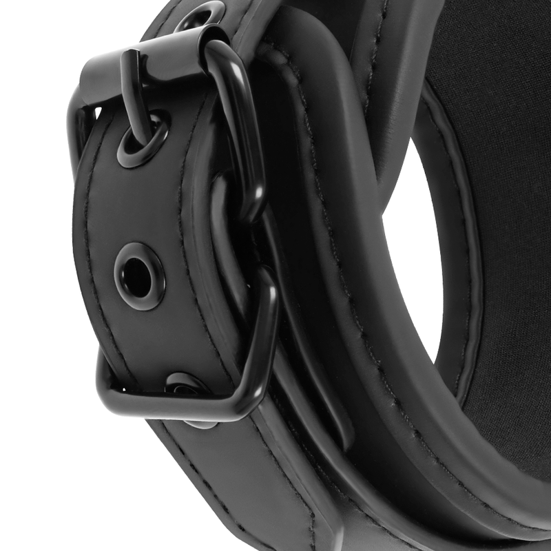 Manette con fodera in neoprene e maniglia, prodotto FETISH SUBMISSIVE BONDAGE per giochi di sottomissione e bondage.