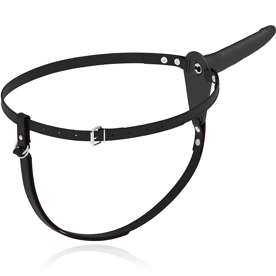 Vibratore in silicone nero da 15 cm nel FETISH SUBMISSIVE HARNESS, design elegante e realistico per uso intimo.