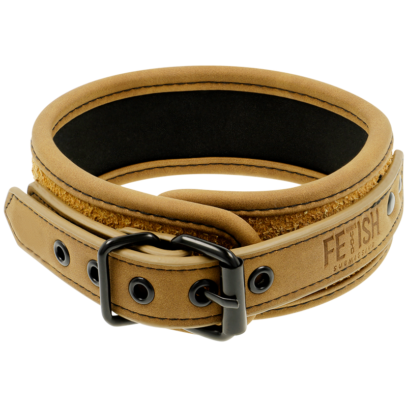 Collana a catena rivestita in neoprene della linea FETISH SUBMISSIVE ORIGIN, stile elegante e moderno, con dettagli di design visibili.