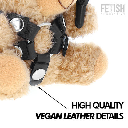 Orsetto Teddy Bear BDSM modello Fetish Submissive Rebel Toys, dettaglio di costume fetish nero e accessori BDSM.
