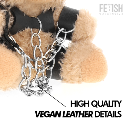 Orsetto Yogi Teddy Bear modello BDSM di FETISH SUBMISSIVE REBEL TOYS, con dettagli in stile fetish e accessori BDSM.