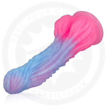 Dildo Selara Alba di EPIC, elegante e realistico, con dettagli anatomici per un'esperienza piacevole e confortevole.