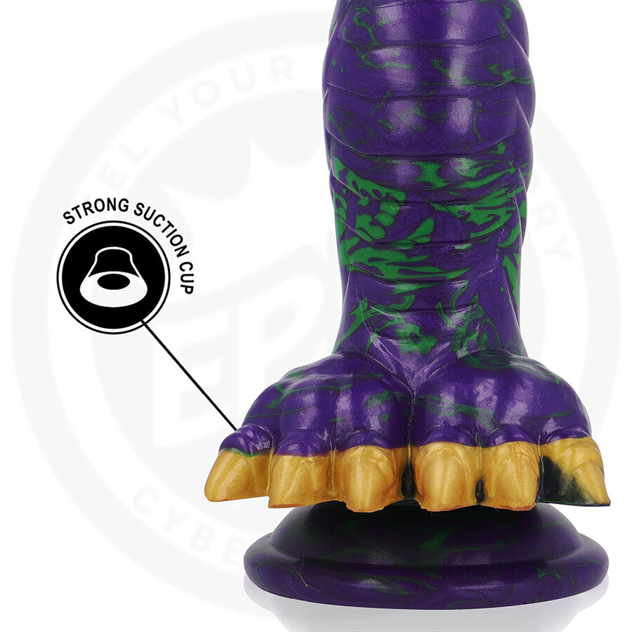 Dildo crocotta EPIC Mystic Aurora in silicone rosa con dettagli realistici e texture dettagliata, visibile in primo piano.