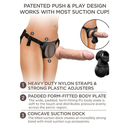 Imbracatura regolabile KING COCK Elite Kit con anello, testicoli e dildo lungo 20,3 cm, in dettaglio.