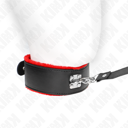 Collana con cintura regolabile in pelle rossa di KINK COLLAR & GAG, lunga 116 cm, con cinturino in pelle rossa da 40-48 cm.